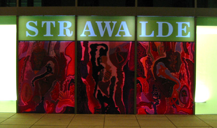 STRAWALDE in Rot
