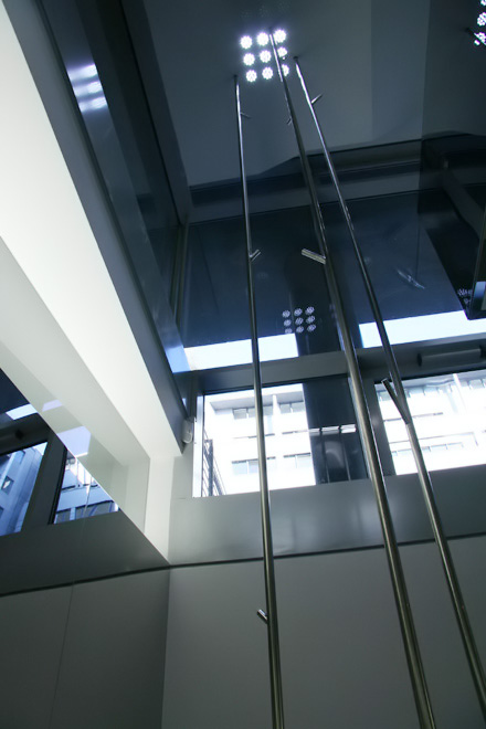 Room Division Lichtsteuerung eines Concept Store in Berlin Mitte