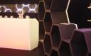 Room Division SAMOVA TEE LOUNGE zur ISPO 2007 LED Bar und Honeycomb