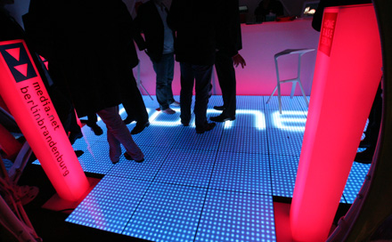 MEDIA.NET Lounge im ZENDOME zur MEDIANIGHT