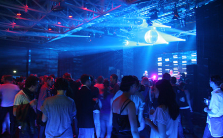 IN AN ABSOLUT WORLD KICK-OFF im Admiralspalast Berlin