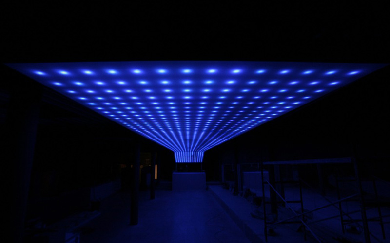 Cielo Club Mons Pixel Installation by Room Division