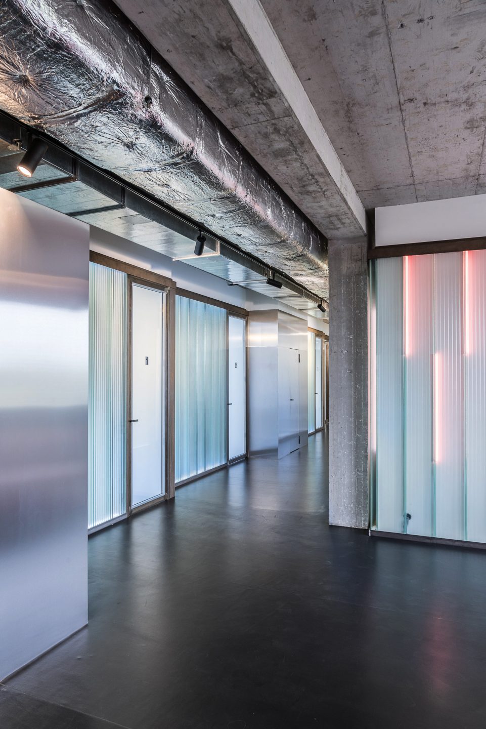 URBAN DENTIST Berlin ROOM DIVISION